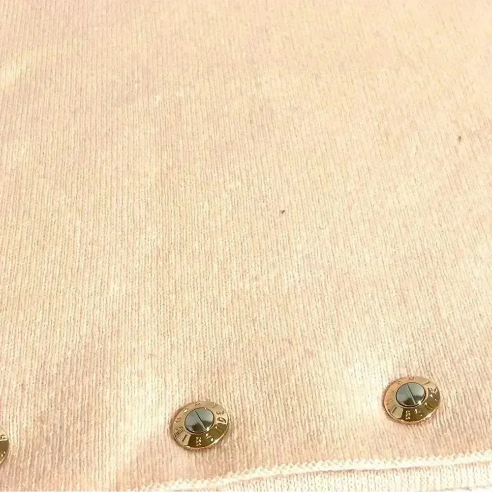 Henri Bendel pink cashmere scarf